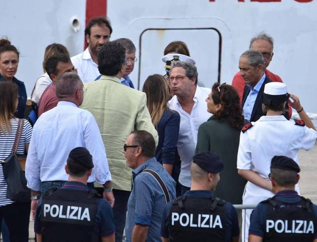 Elena Boschi, dopo la Diciotti le Eolie