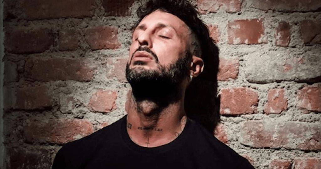 Fabrizio Corona si pente: "Scuse a Ilary Blasi"