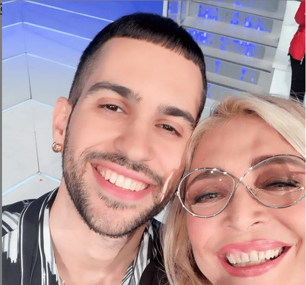 Mara Venier, amore per Mahmood - Leggilo