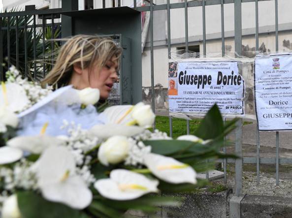 Cardito, funerali per il piccolo Giuseppe