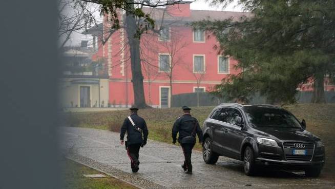 Cadavere murato in una casa