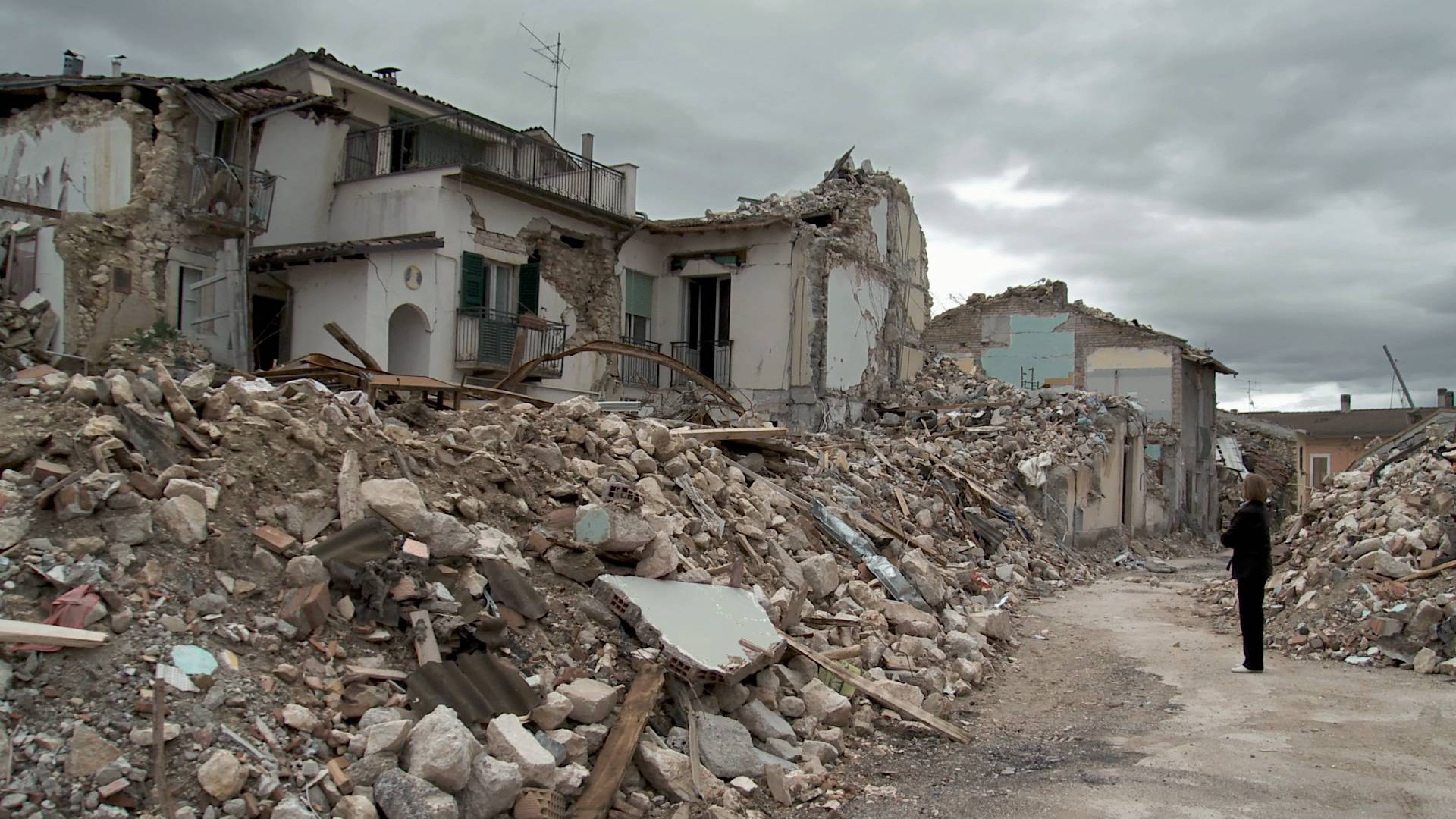 L'Aquila dieci anni dopo il terremoto - Leggilo