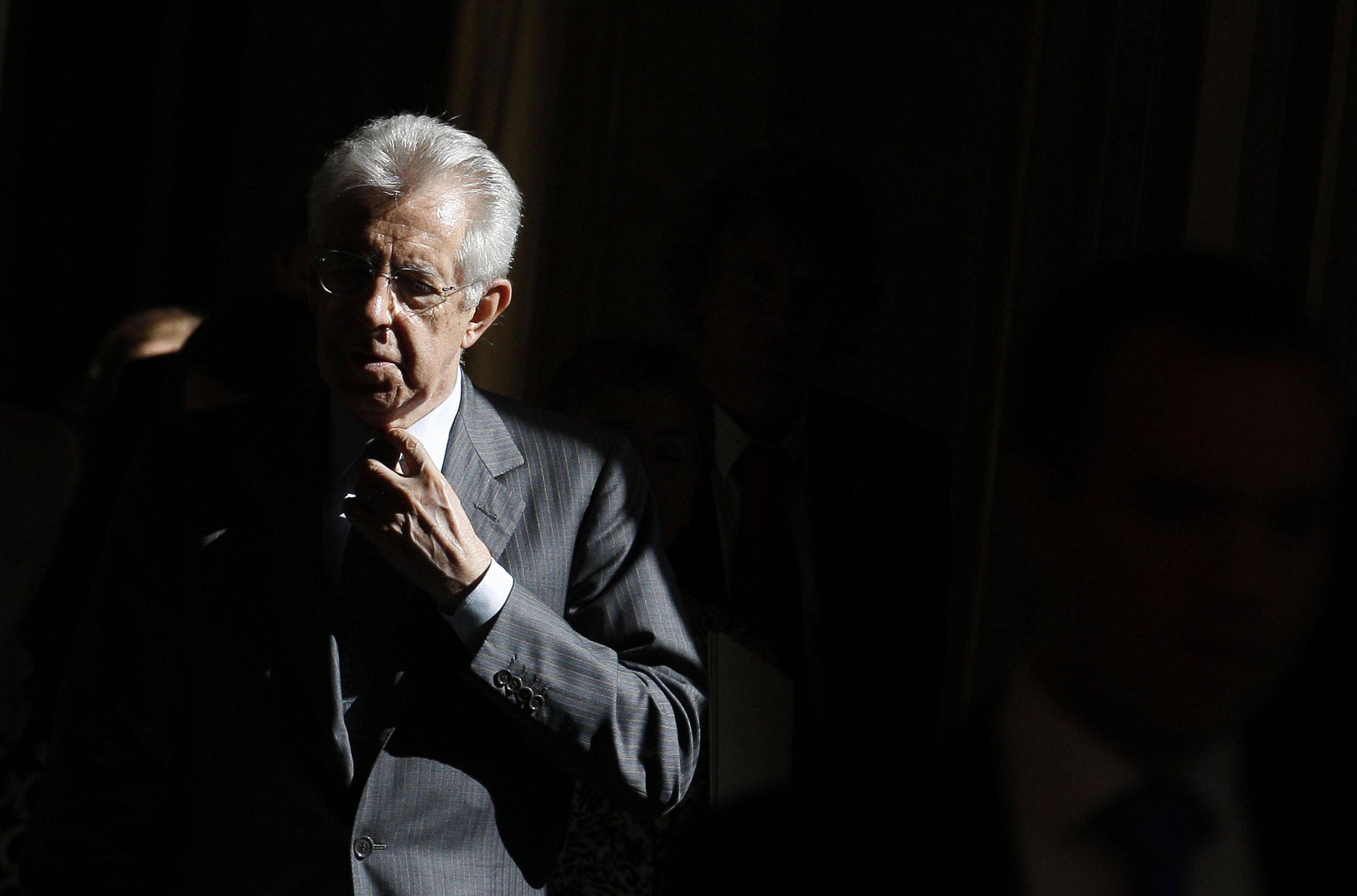 Giulio Tremonti su Mario Monti - Leggilo