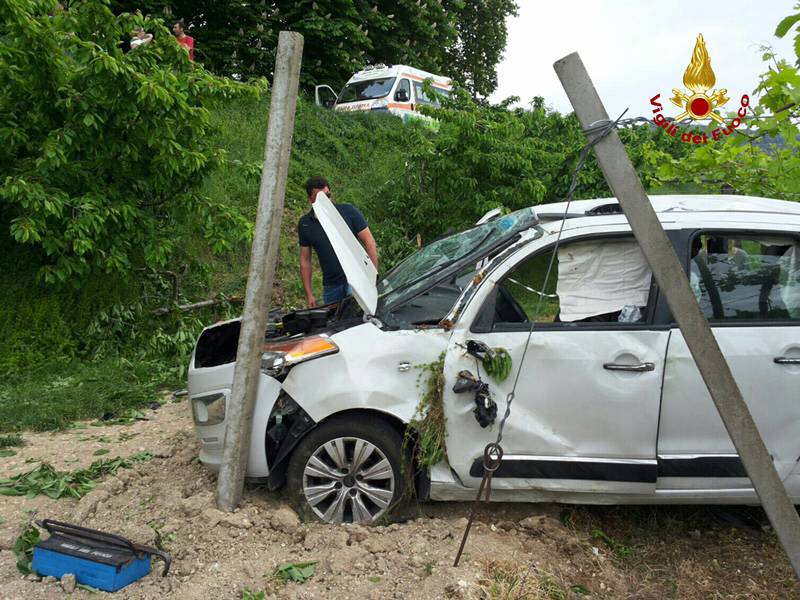 Assunta Di Martino muore in un incidente: lascia 5 figli - Leggilo Assunta Di Martino muore incidente - Leggilo