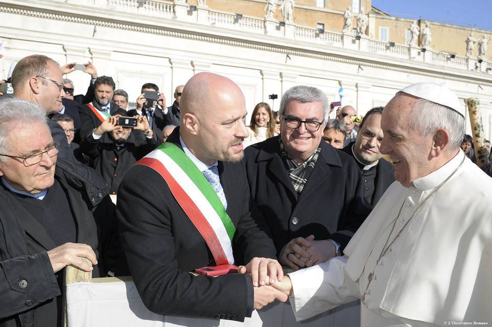 Reggio Emilia, scandalo minori - Leggilo