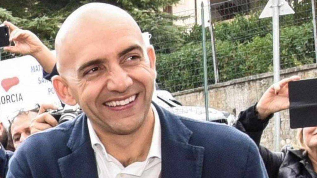 Vincenzo Bianconi candidato presidente Regione Umbria M5s PD accordo elezioni regionali Federalberghi imprenditore Norcia - Leggilo