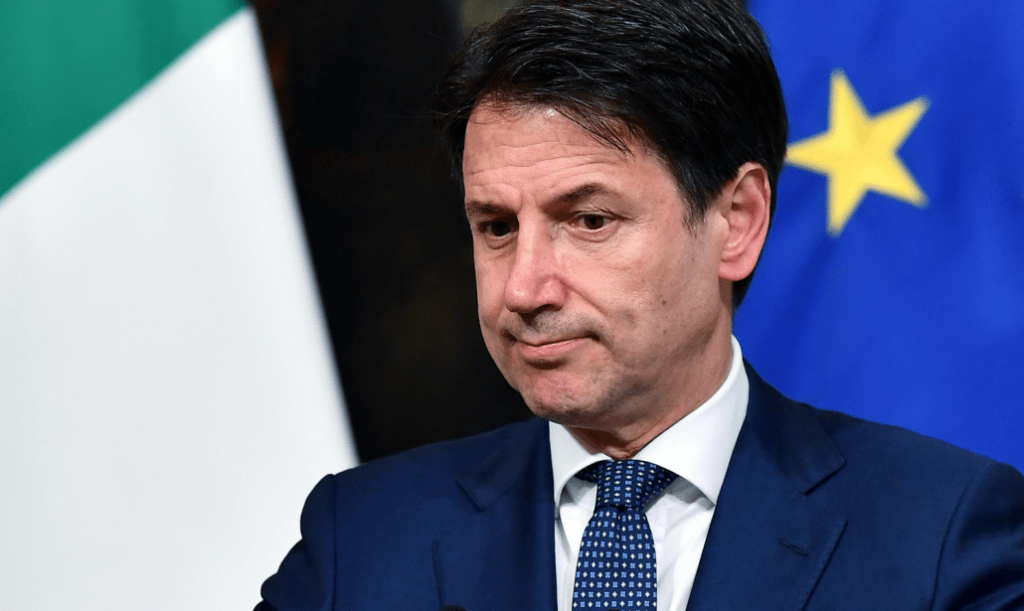 Manovra legge di bilancio governo aumenti stipendi dirigenti dipendenti ministeri premier Giuseppe Conte - Leggilo