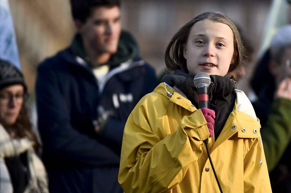 greta thunberg torino bella ciao