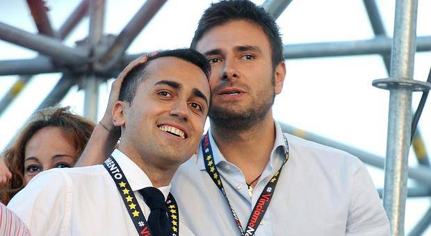 Di Maio, addio polemico: "Io tradito dalle retrovie". Di Battista freddo: "Grazie Luigi" - Leggilo.org