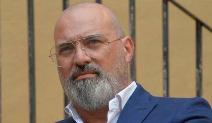 bonaccini beni confiscati migranti