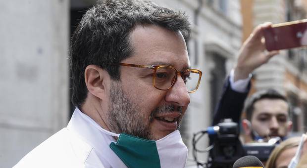 salvini salvo processo open arms