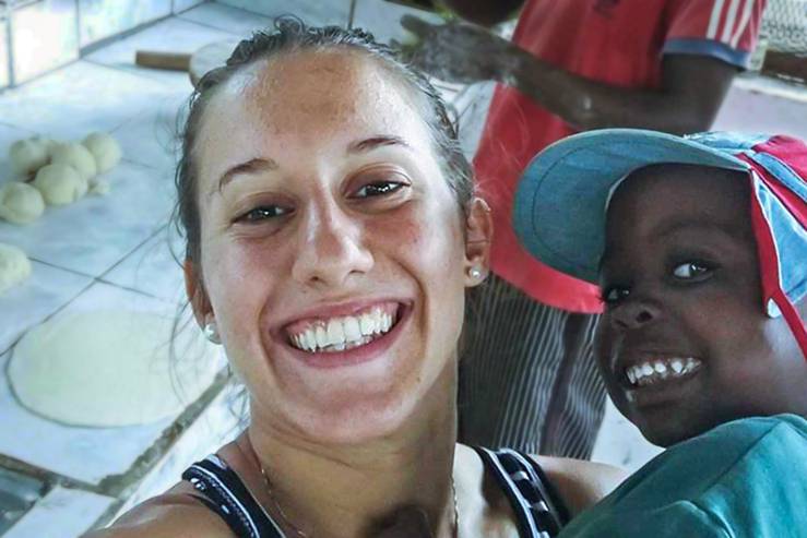 Non Si Puo Andare A Fare Volontariato In Africa Per Dei Selfie