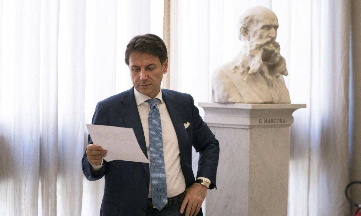 Conte sulla zona rossa in Val Seriana: "Sono tranquillo, agito in piena coscienza" - Leggilo.org