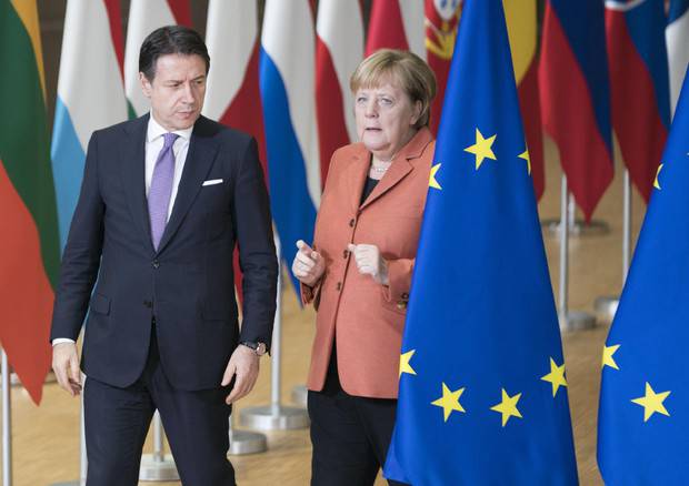 Consiglio Europeo: Rutte prepara l'affondo contro l'Italia nel silenzio di Merkel e Macron - Leggilo.org