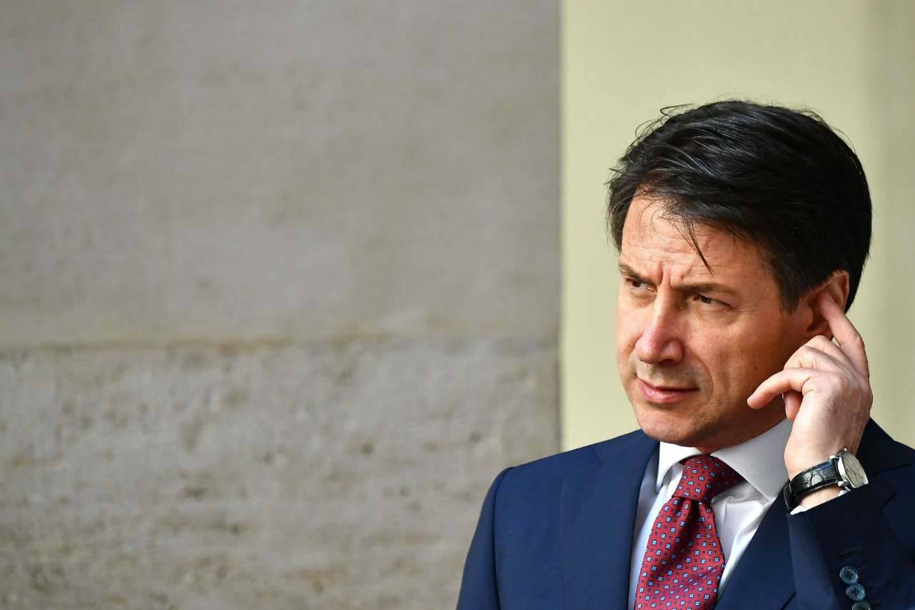 Covid, Conte parla di allentamenti ma aggiunge: "Stato d'Emergenza ancora necessario" - Leggilo.org