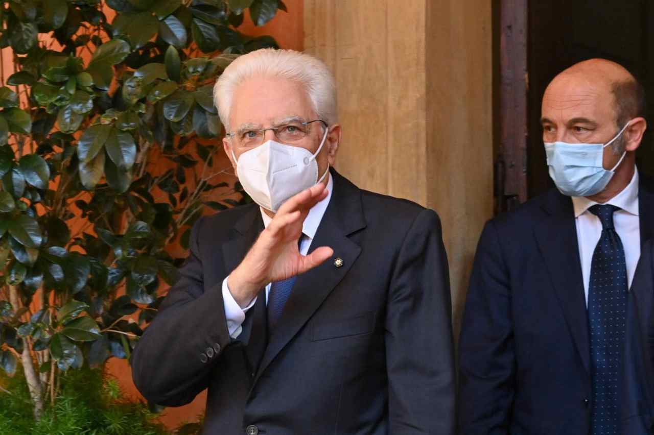 Offese il Capo dello Stato Mattarella: indagato e perquisito un 46enne - Leggilo.org