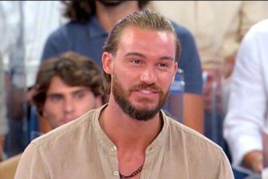 Jessica Antonini sceglie Davide Lo Russo, ma lui ha un’altra: lo scoop di Deianira Marzano Jessica Antonini sceglie Davide Lo Russo, ma lui ha un’altra: lo scoop di Deianira Marzano