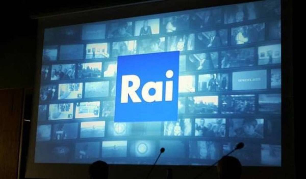 Scandalo in Rai: lascia la moglie per il conduttore famoso