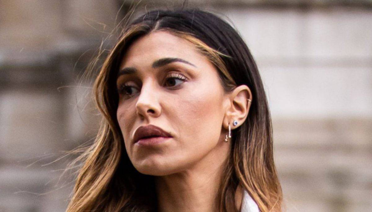 Belen Rodriguez: lite furiosa a Milano con alcuni paparazzi!