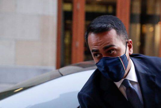 Il M5S si nasconde dietro la vittoria al Referendum, ma le regionali sono una Caporetto Il M5S si nasconde dietro la vittoria al Referendum, ma le regionali sono una Caporetto