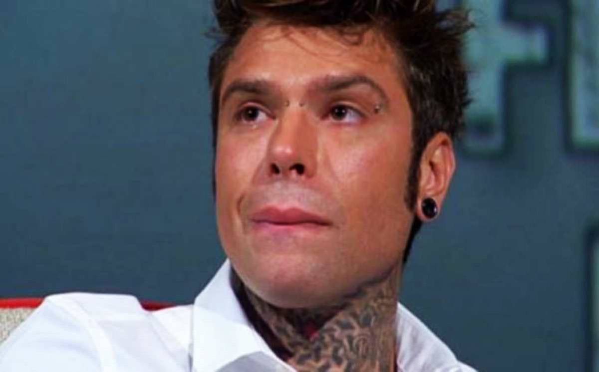 Fedez chiede a Leone quanto gli vuole bene: la sua risposta è sconcertante!