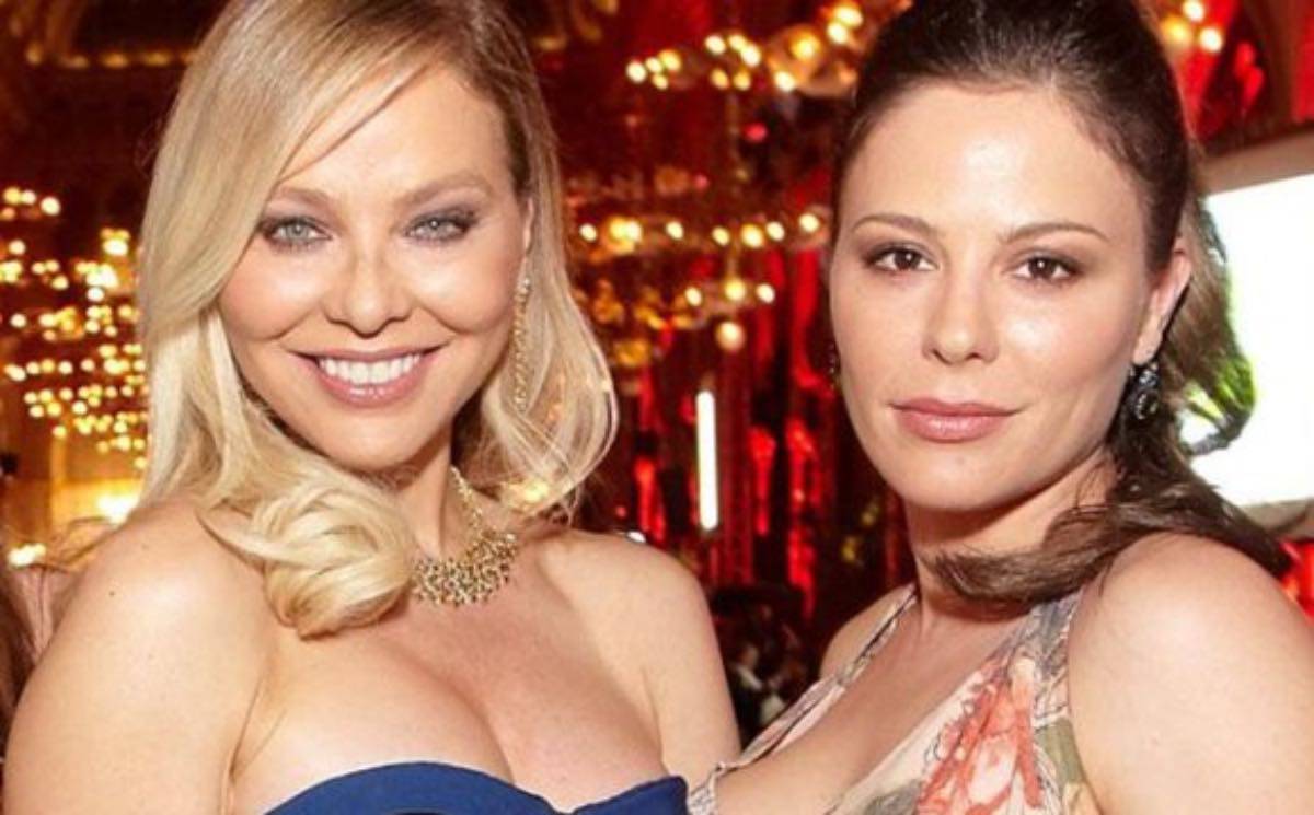 Ornella Muti e Naike Rivelli: insieme e senza veli su Instagram Ornella Muti e Naike Rivelli: insieme e senza veli su Instagram