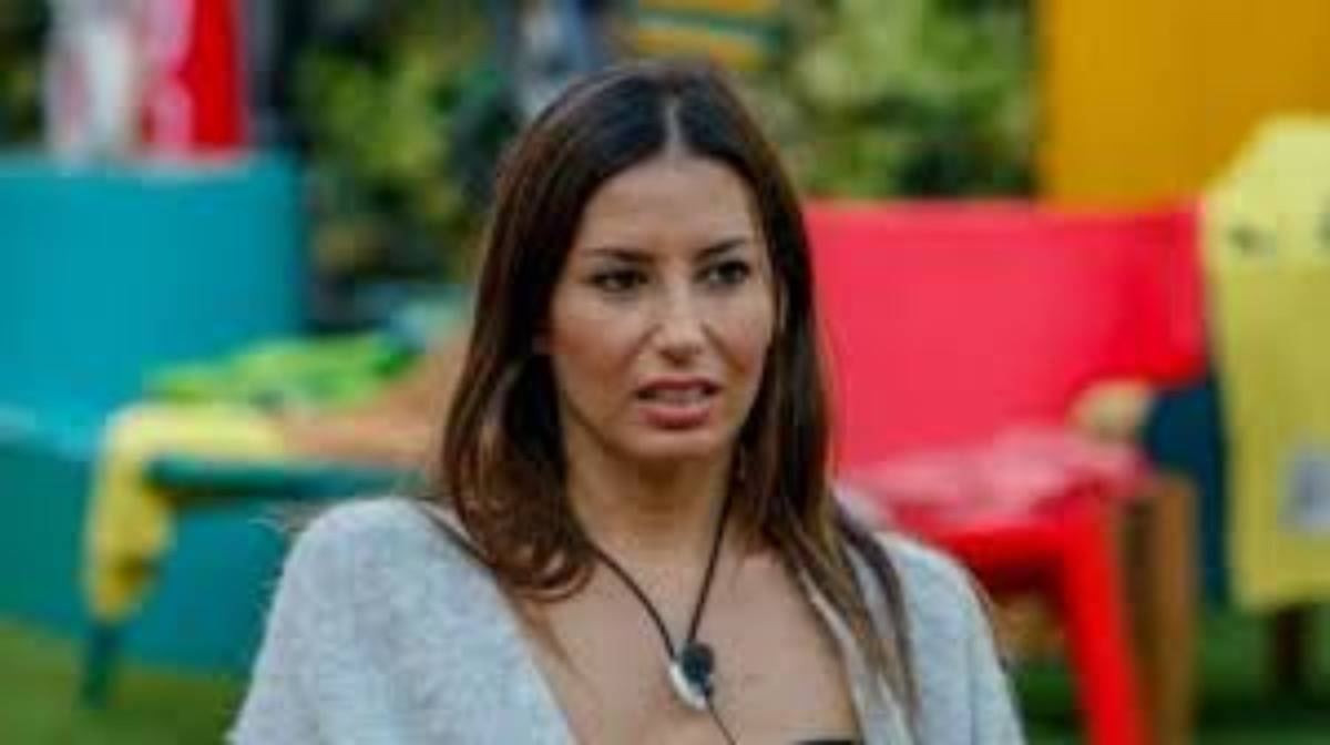 Elisabetta Gregoraci: non può fidanzarsi