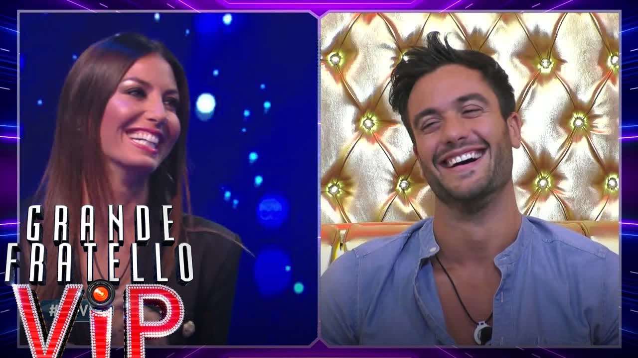 Elisabetta Gregoraci scoop: messaggi in codice con l'esterno "E' una recita"