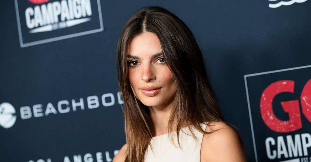 Emily Ratajkowski incinta