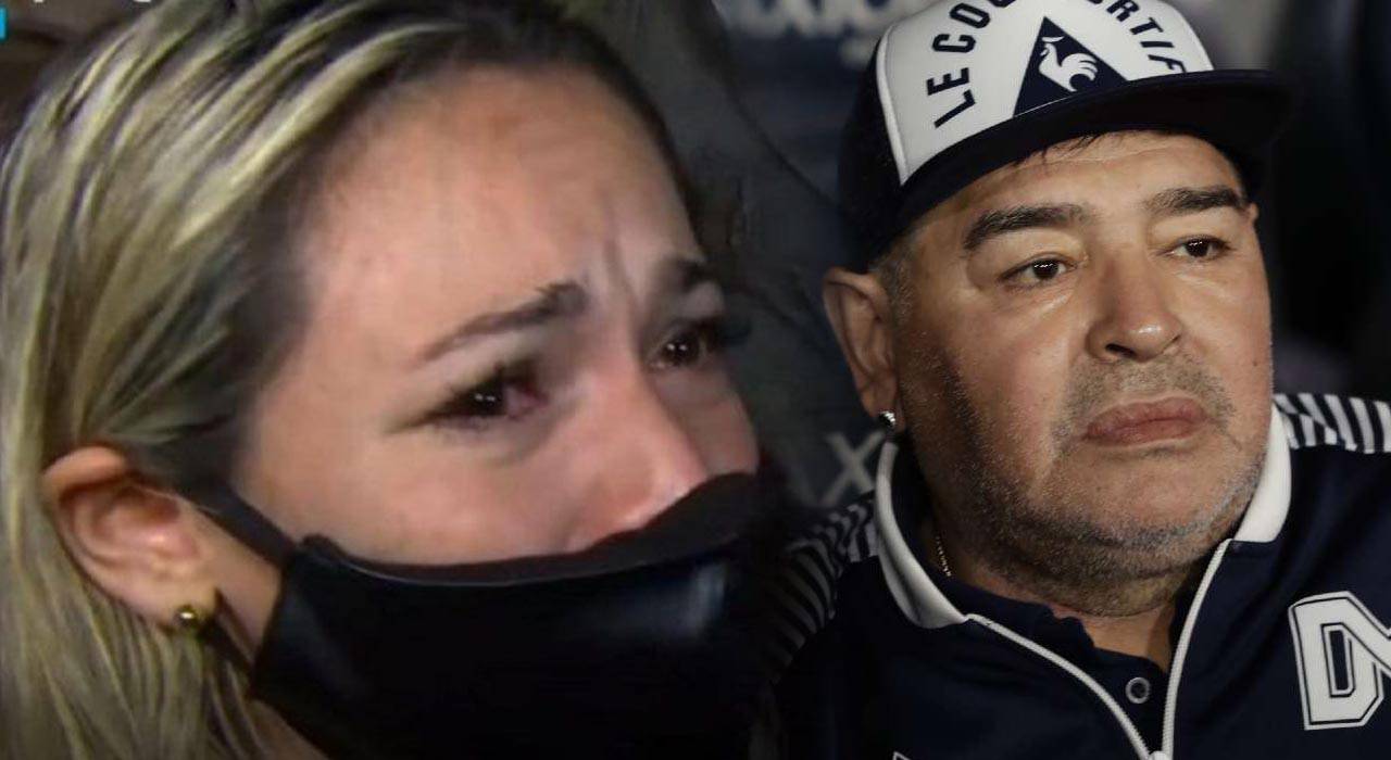 Maradona, l’ultima compagna in lacrime: vietato l’ingresso alla veglia funebre Maradona, l’ultima compagna in lacrime: vietato l’ingresso alla veglia funebre