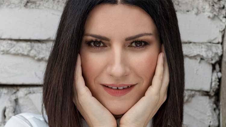 Laura Pausini vacanze in famiglia