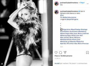 Justine Mattera provoca in bianco e nero: "Le ventenni mute!"