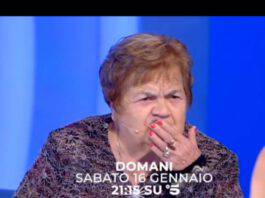C'è Posta per Te: Rosalia perde la dentiera ed il video diventa virale