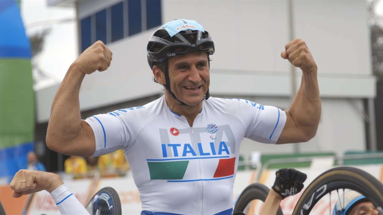 Alex Zanardi ha ripreso a parlare Alex Zanardi ha ripreso a parlare