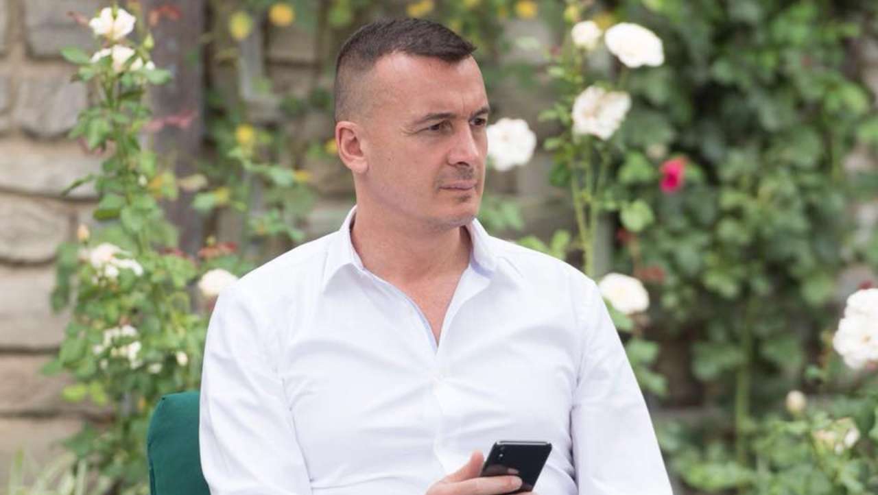 Tra Renzi e Casalino è guerra aperta: inutili le smentite