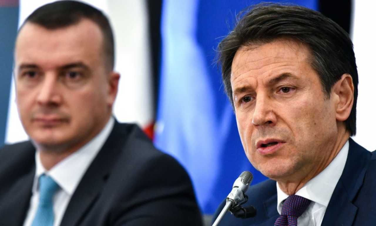 Conte e Casalino hanno 72 ore