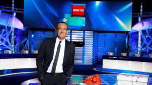 Carlo Conti è stato allontanato dalla tv per questo motivo: dichiara il noto Vip