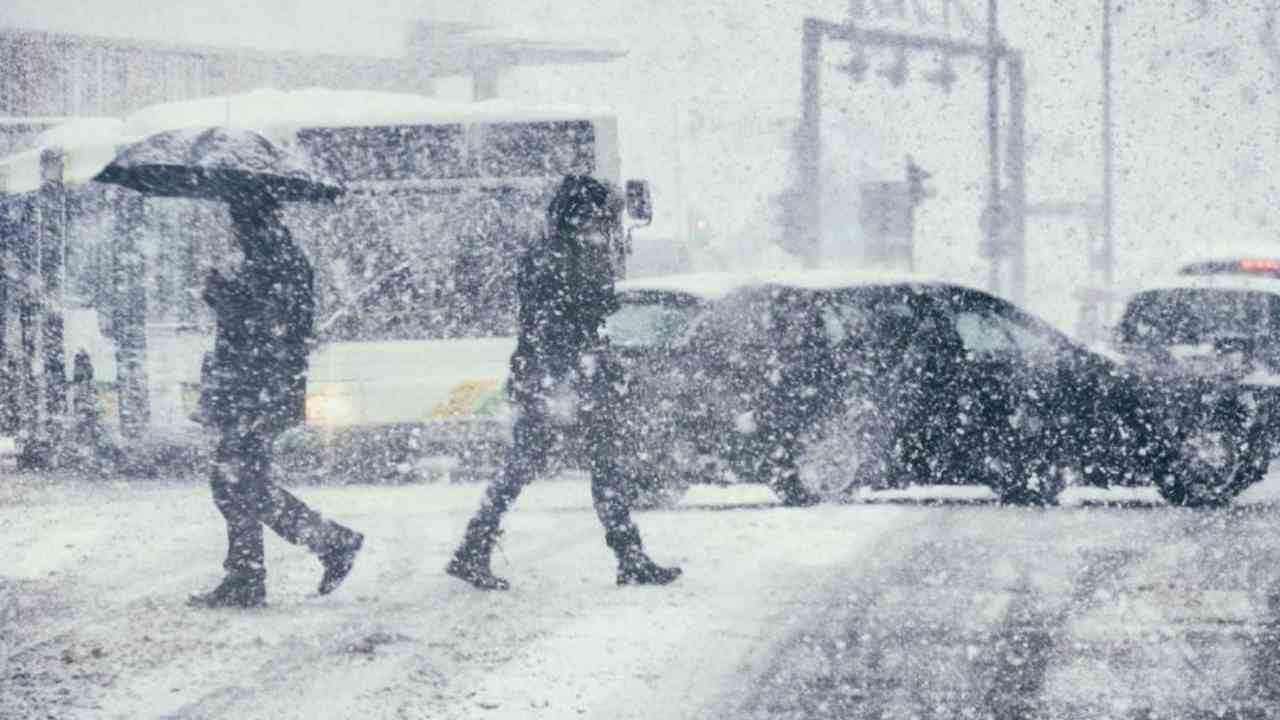 Meteo oggi lunedì 25 gennaio: freddo e neve fino ai giorni della merla. La settimana Meteo oggi lunedì 25 gennaio: freddo e neve fino ai giorni della merla. La settimana