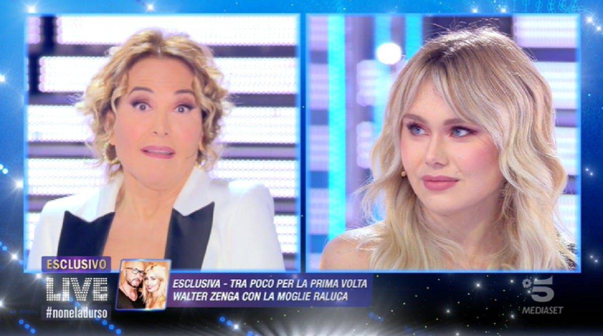 Barbara D'Urso errore in diretta con Jasmine Carrisi: "Prenditi un caffè"