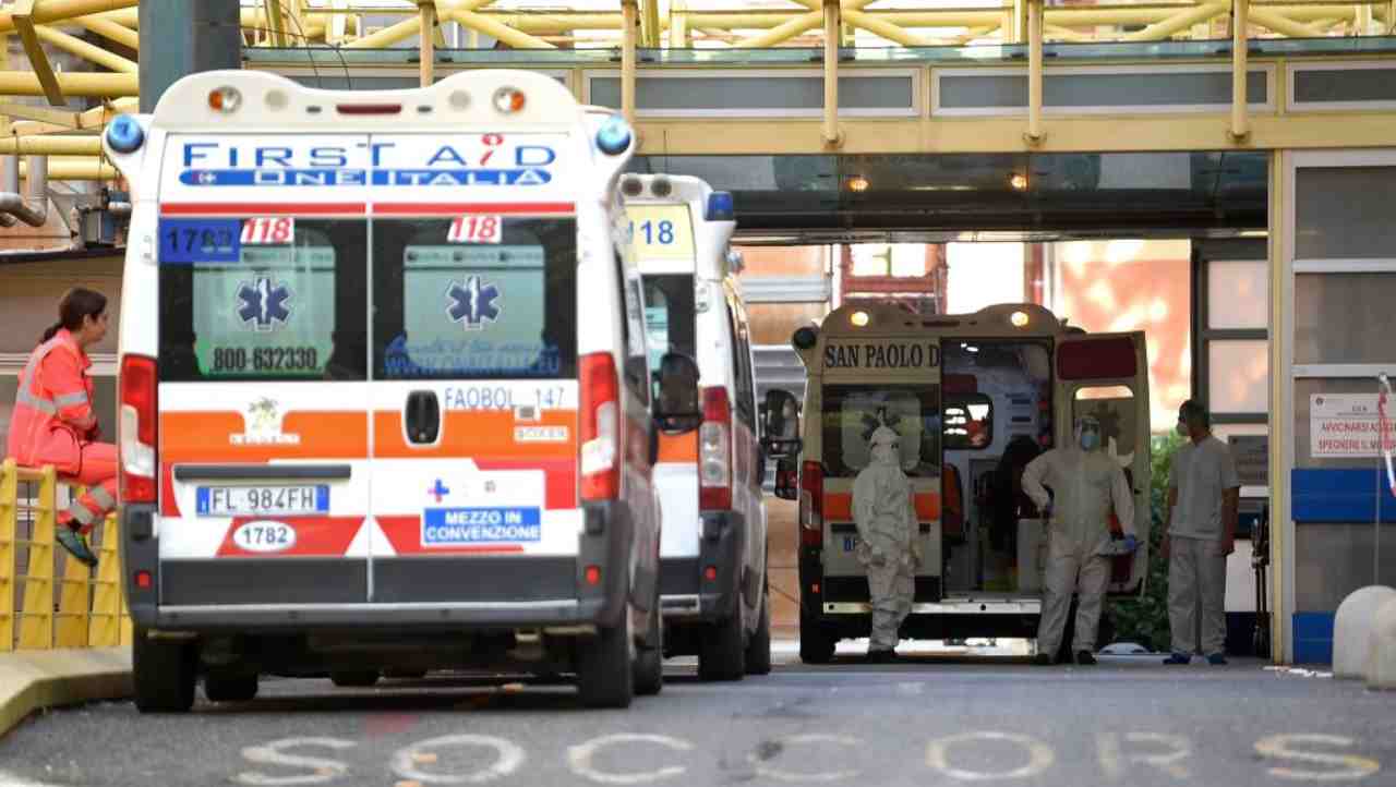 All'ospedale San Giovanni Bosco di Napoli dieci infermieri contagiati