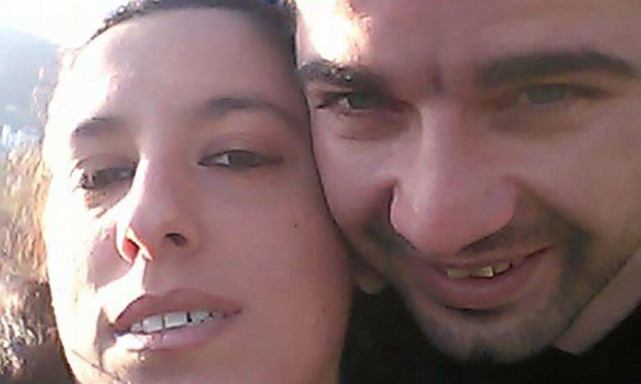 Salerno, bambina di 8 mesi soffocata in casa “Era meglio gettare il cuscino” dissero mamma e papà Salerno, bambina di 8 mesi soffocata in casa “Era meglio gettare il cuscino” dissero mamma e papà