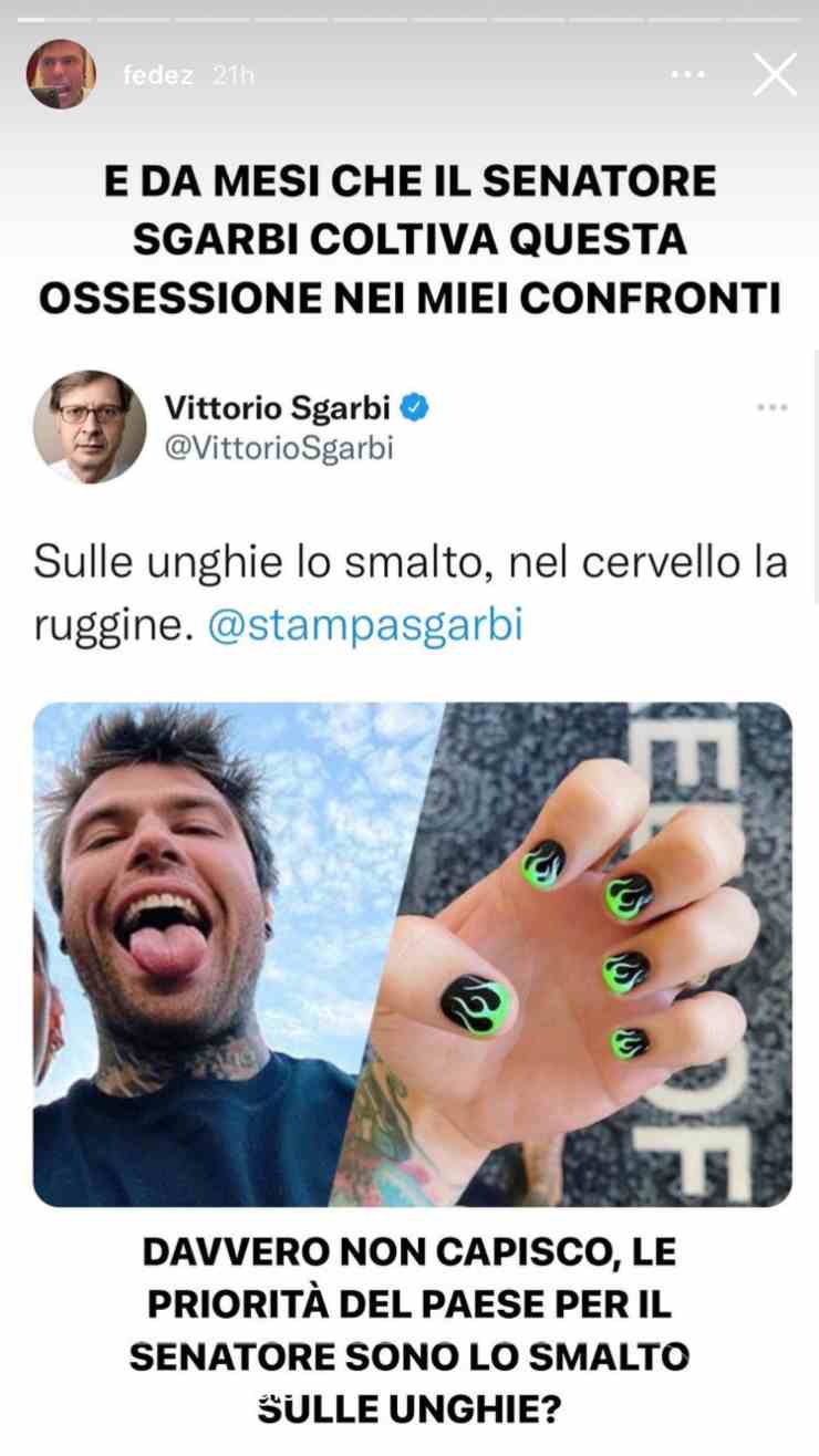 Scontro di fuoco tra Sgarbi e Fedez 