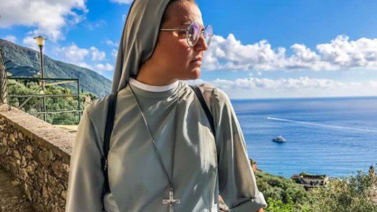 Suor Cristina oggi (Kronic) 