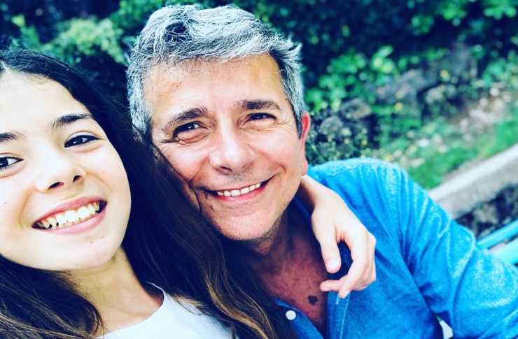 Giuseppe Brindisi insieme a sua figlia (Facebook)