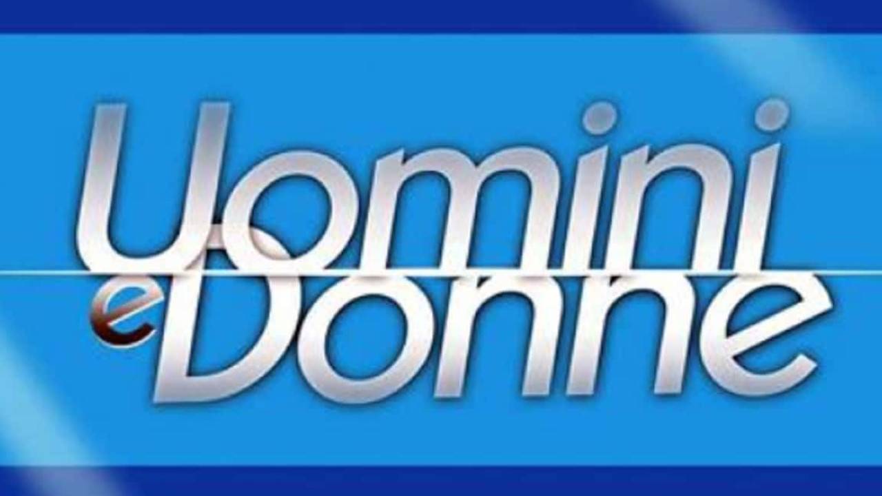 Uomini e Donne Logo