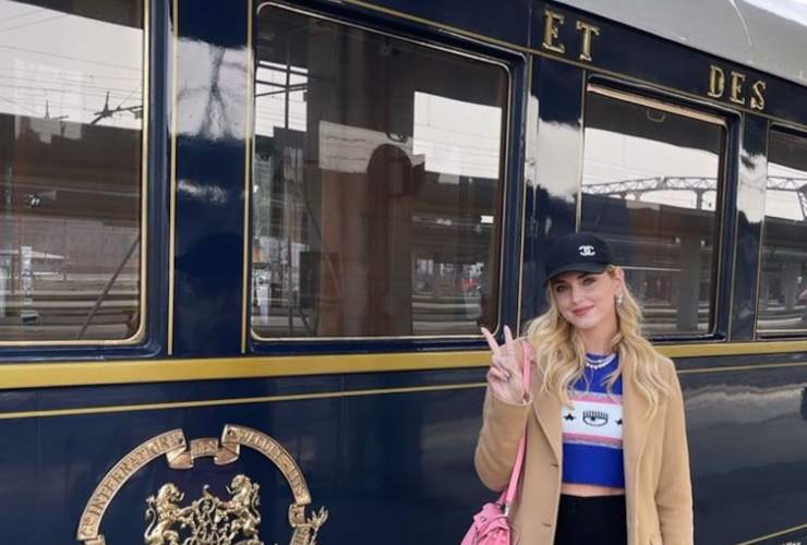 Chiara Ferragni prima di salire a bordo dell'Orient Express (Foto Instagram)