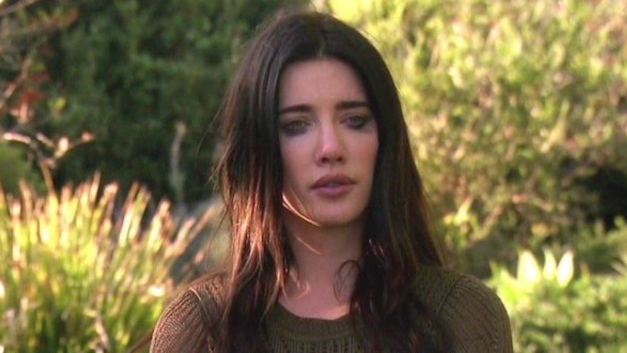 Beautiful: Steffy rinuncia a tutto l'aiuto che le viene dato