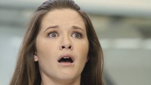 Sarah Drew ammette "Quell'episodio mi ha provocato attacchi di panico"