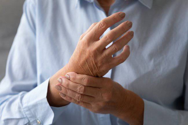 Artrite reumatoide: potrebbe dipendere dal tuo intestino, ecco lo studio
