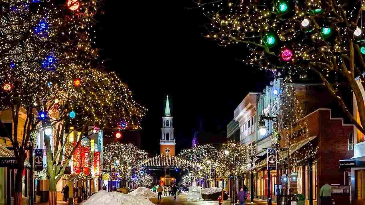 Natale: tutte le tradizioni particolari che ci sono nel mondo Natale: tutte le tradizioni particolari che ci sono nel mondo